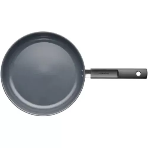 Fiskars Hard Face 28 cm — сверхпрочная сковорода для дома и кухни  